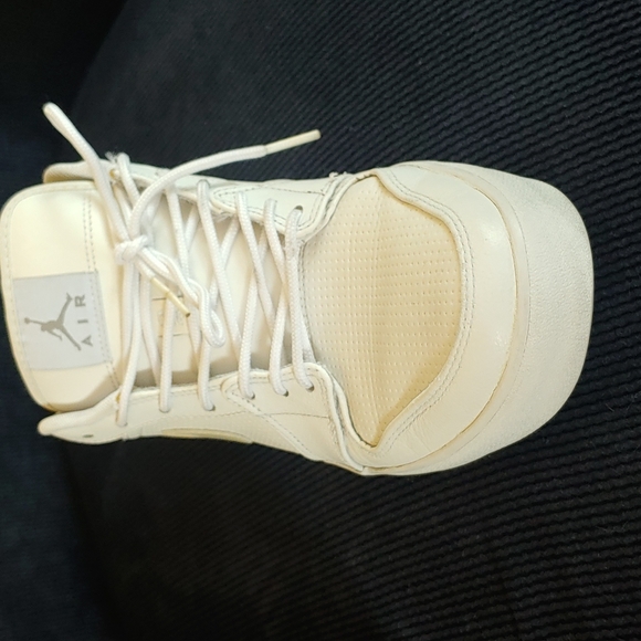 Air Jordan 1 All white Cream Nike Swoosh main image 4
